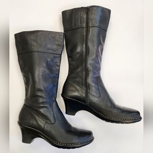 Softspots Black Leather Boots Women's Size 10M